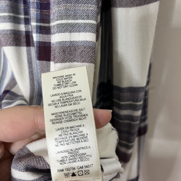 Welcome to my closet! - Picture 13 of 13